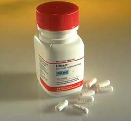 Can naproxen tramadol and flexerill be taken together